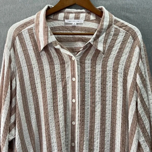 Jane + Delancey Button Front Shirt Women 3X Roll Tab Seersucker Coastal Preppy - Picture 9 of 9